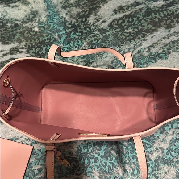 Michael Kors Blush Pink Tote and Wristlet Set - Picture 2 of 3